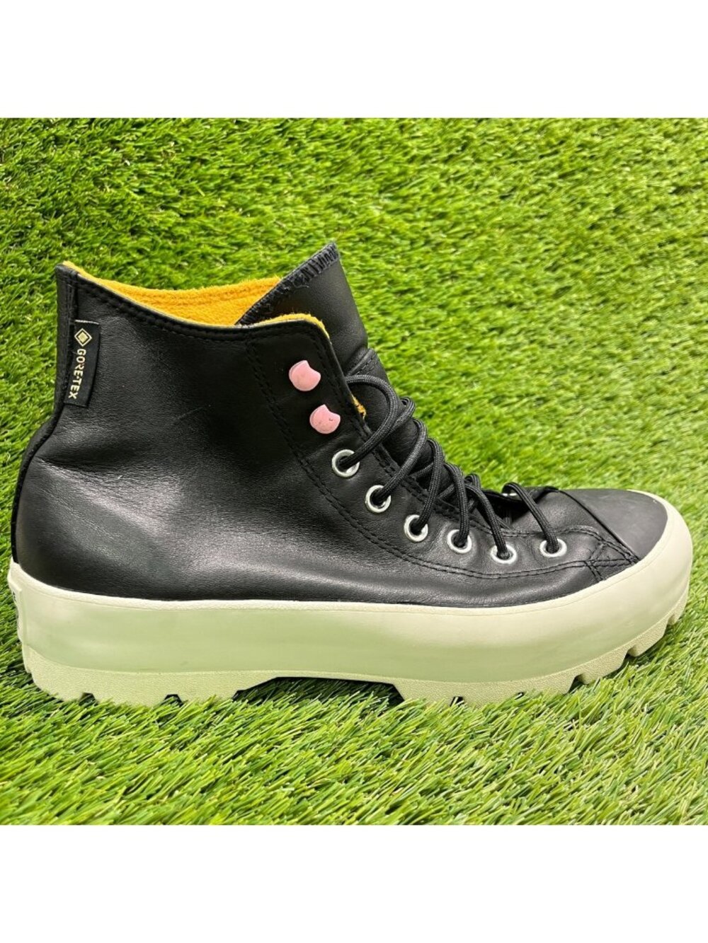 Converse Chuck Taylor All Star Womens Size 11 Black Athletic Shoes Sneakers